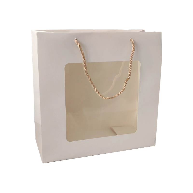 Fenster öffnen weiße Papptasche